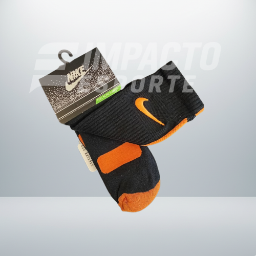 par de meias de alta qualidade