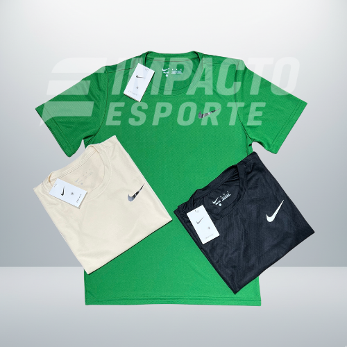 Kit com 3 camisetas Nike dri-fit