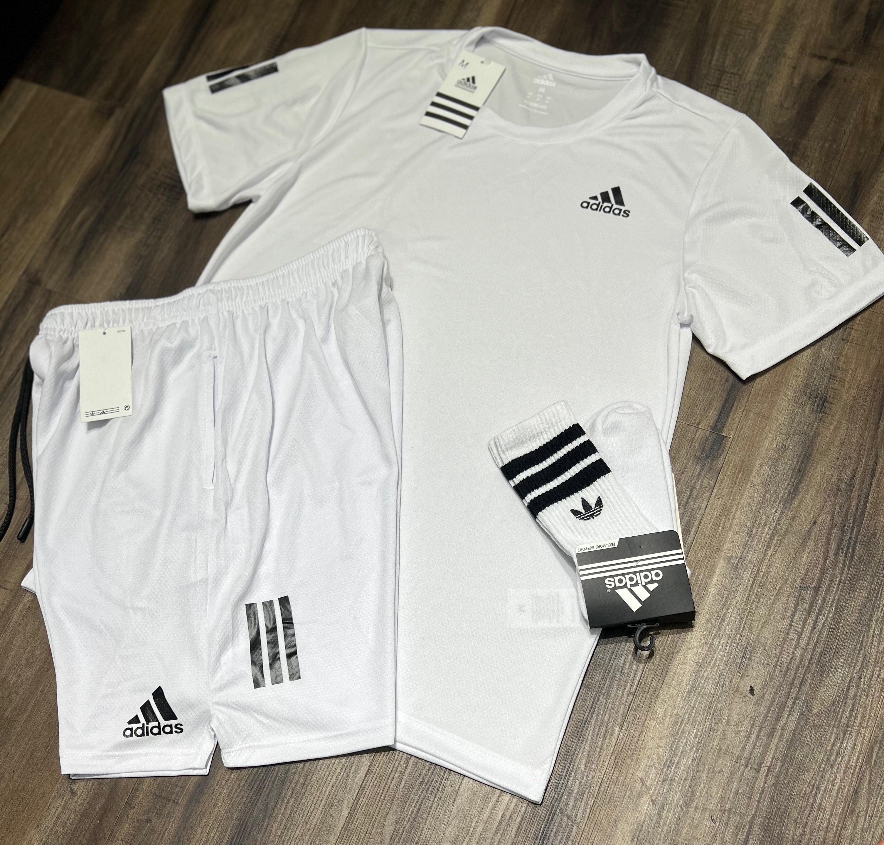 Kit Esportivo Masculino Adidas – Regata, Shorts e Meia Dry Fit Academia