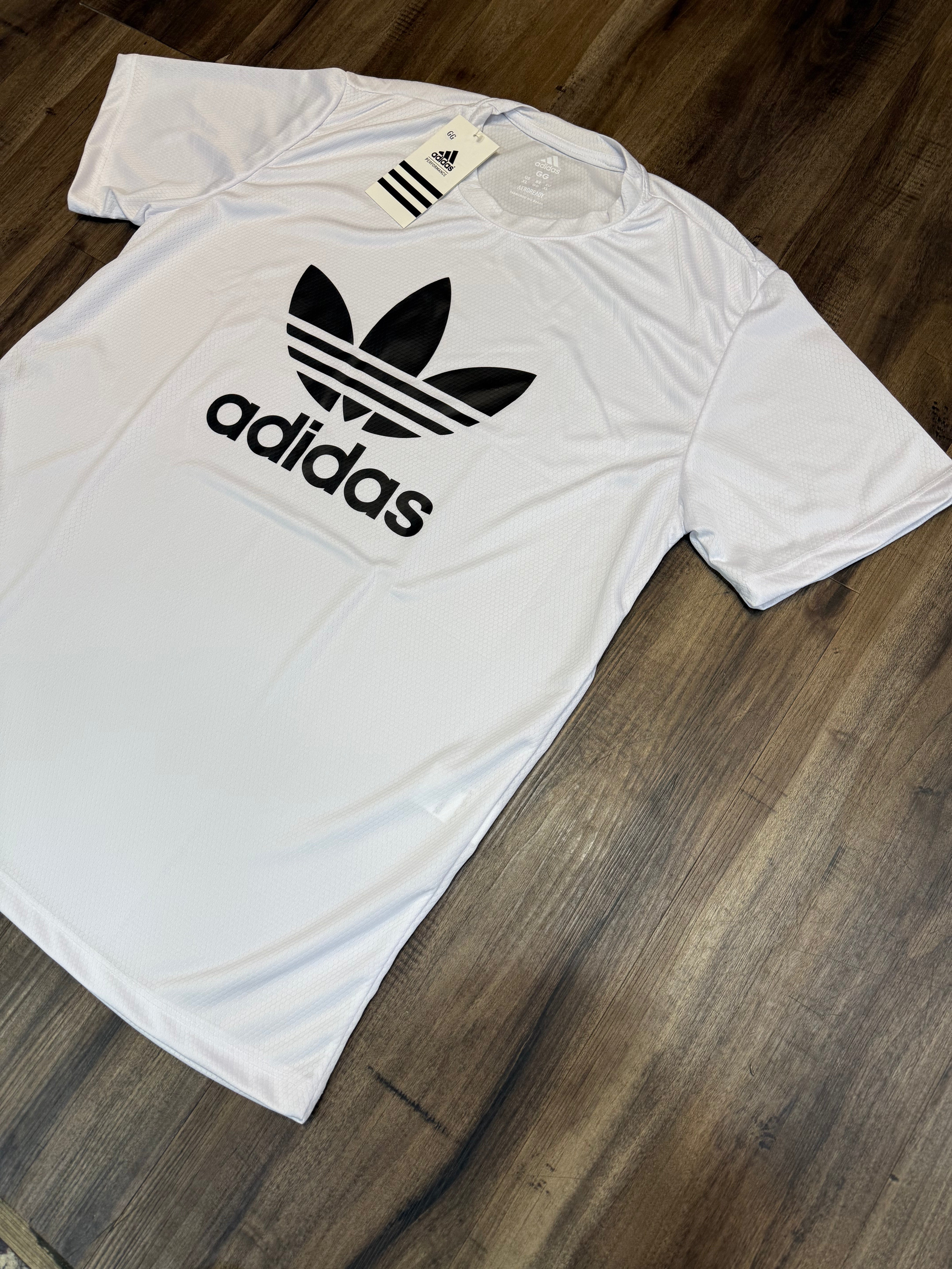 Camiseta adidas retrô dri-fit unidade