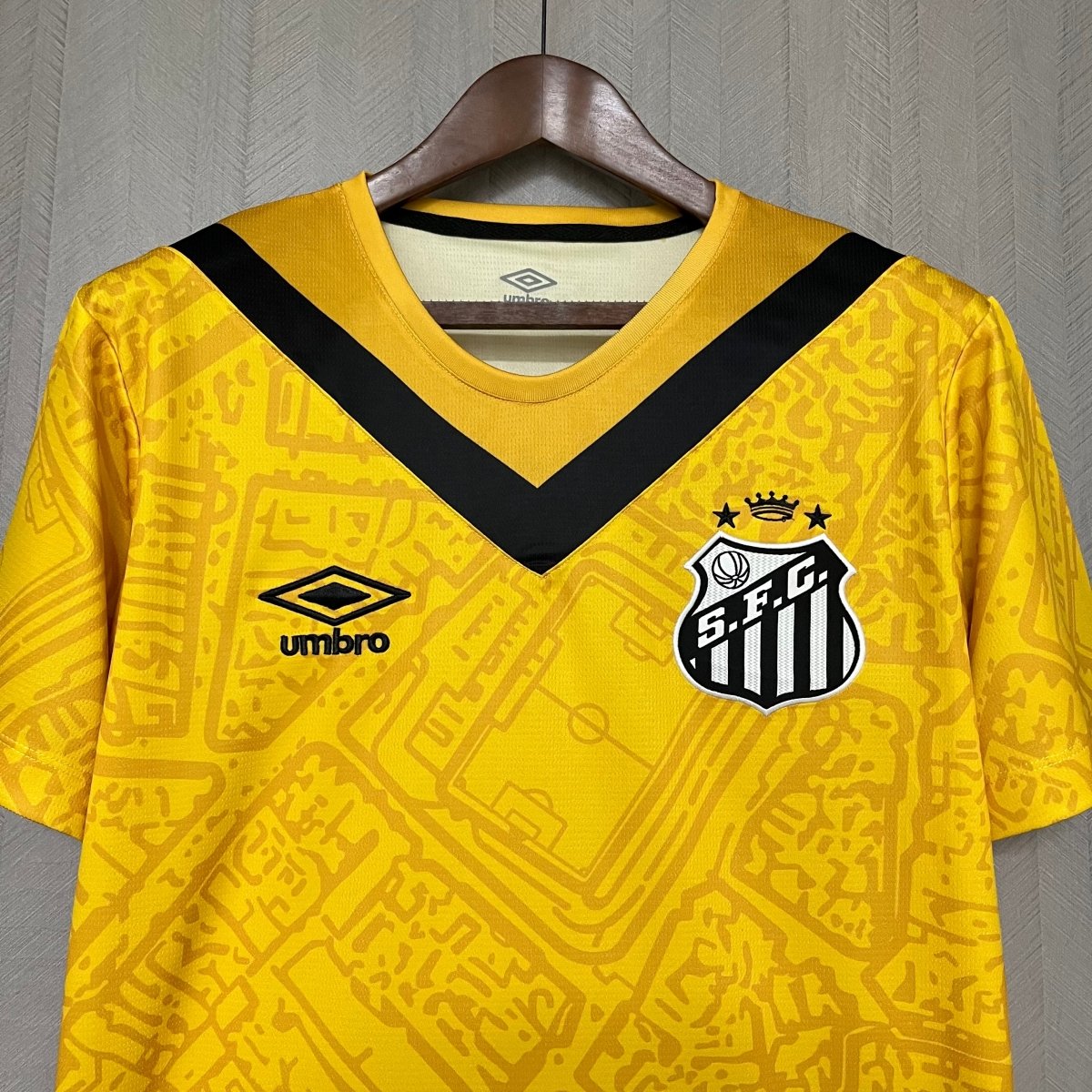Camisa do Santos III 24/25 Amarela e preta