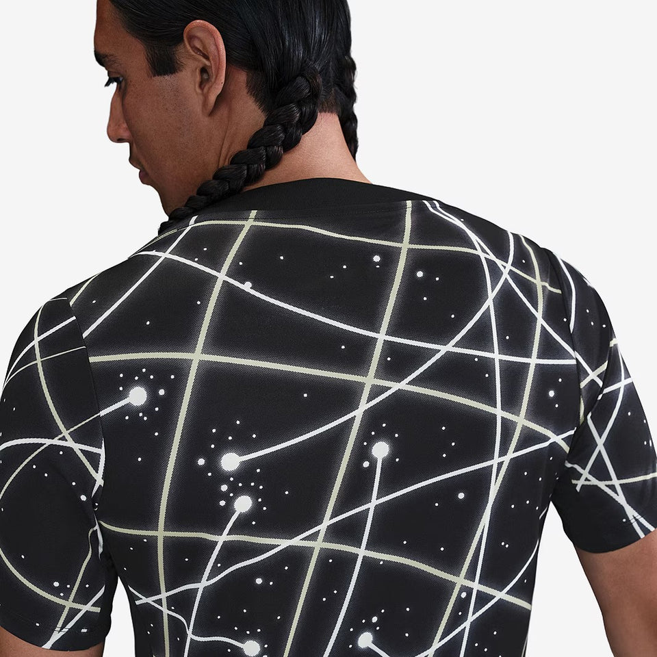 Camisa Nike Chelsea 2025/26 Pré-Jogo