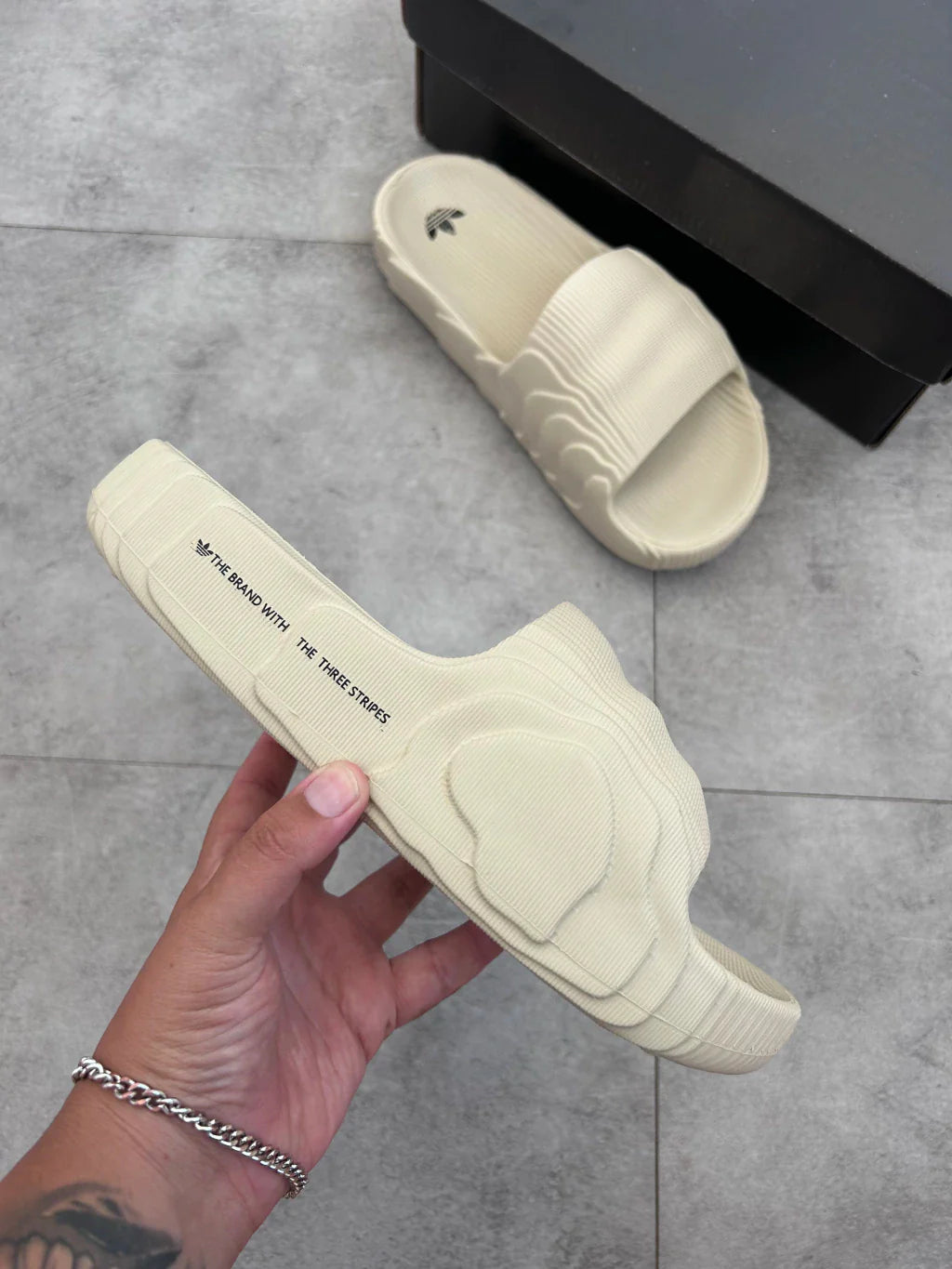 Chinelo Adidas - Adillete 22