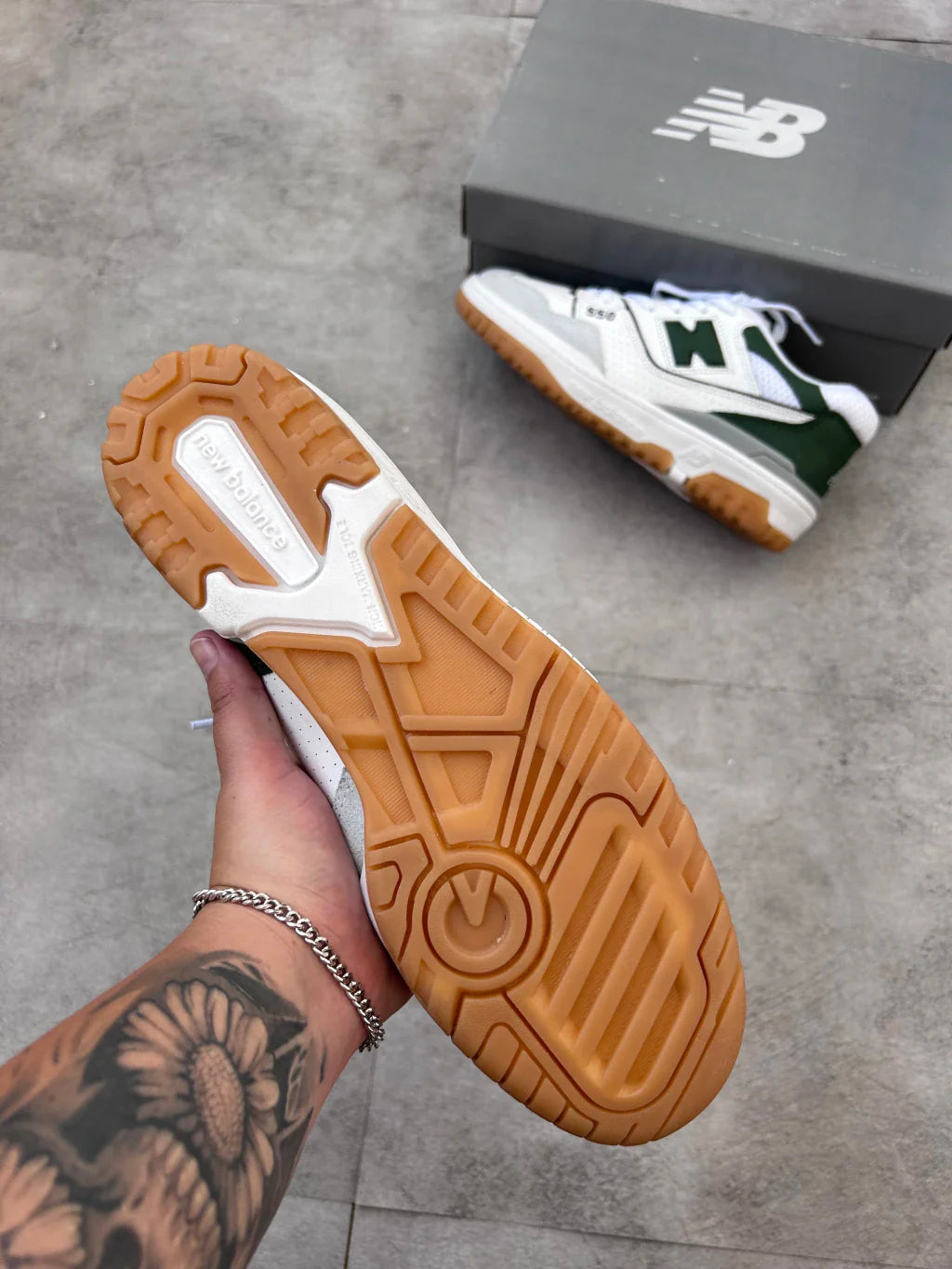 New Balance 550 - Verde e Branco