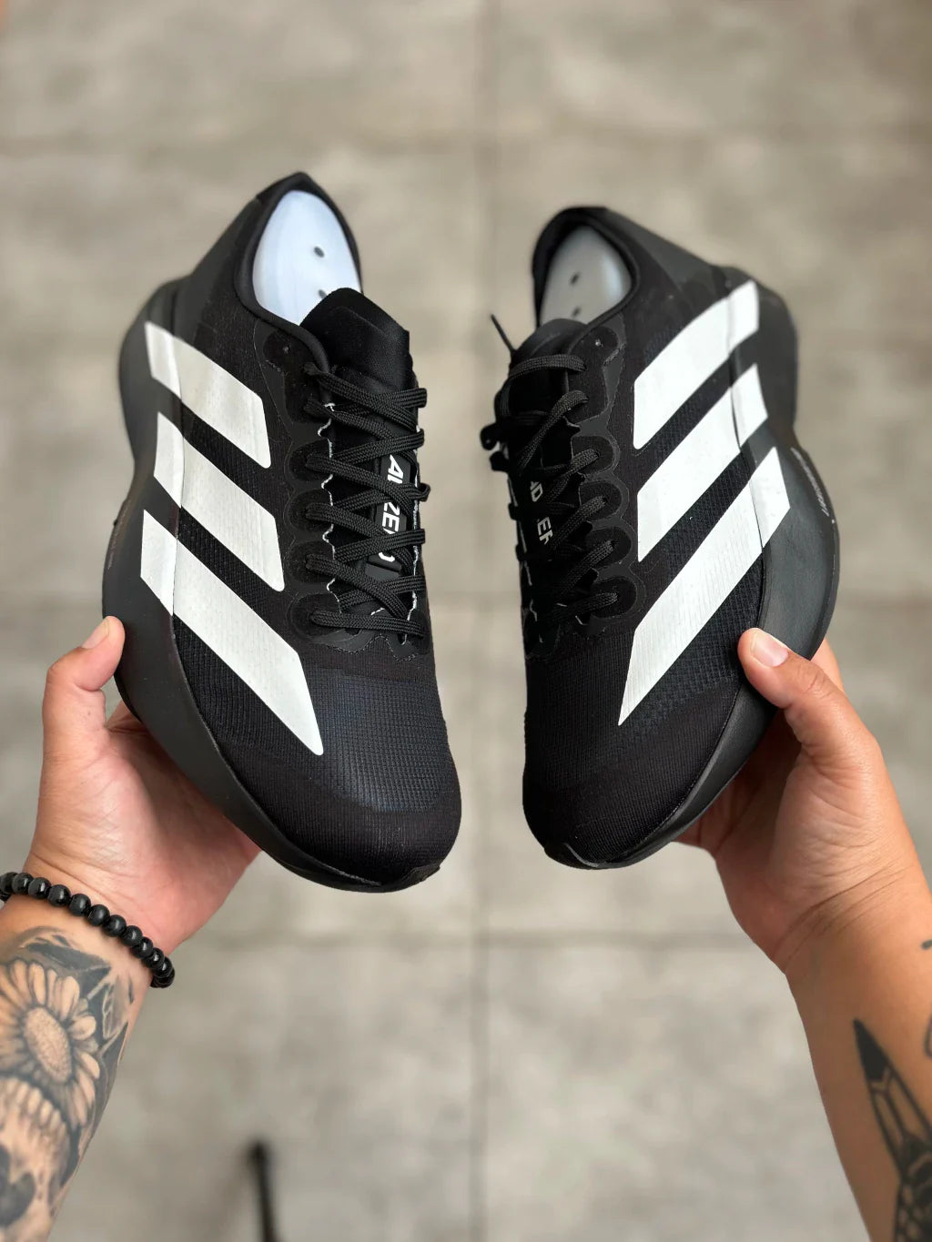 Adidas Adizero - Preto Faixa Branca