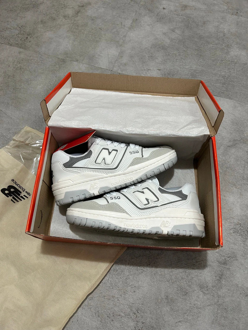 New Balance 550 - Cinza