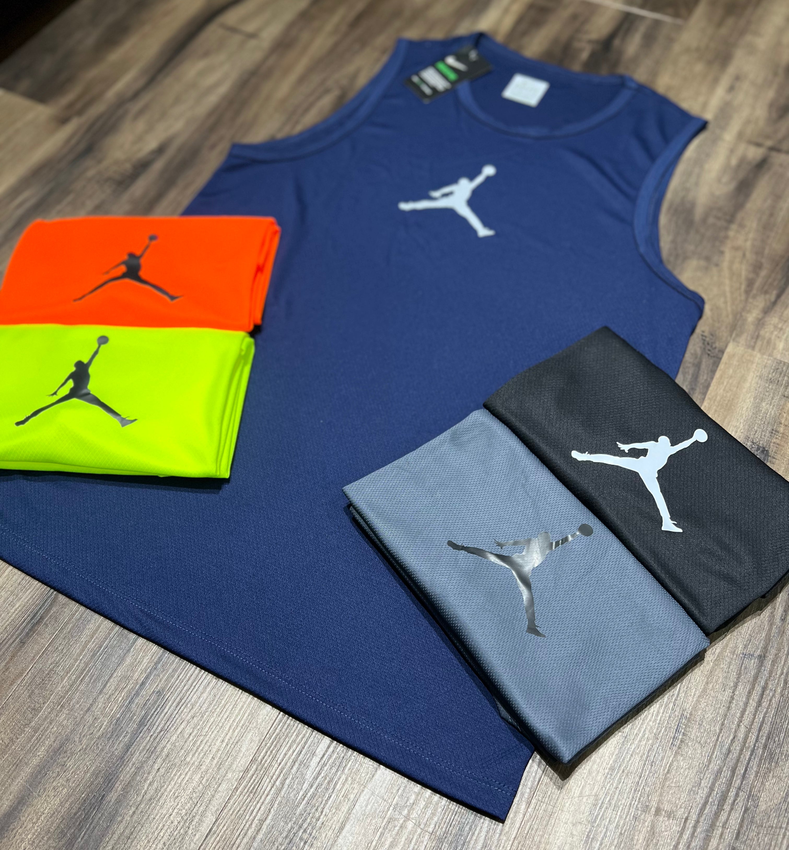 Kit com 5 regatas Nike dri-fit (JORDAN)