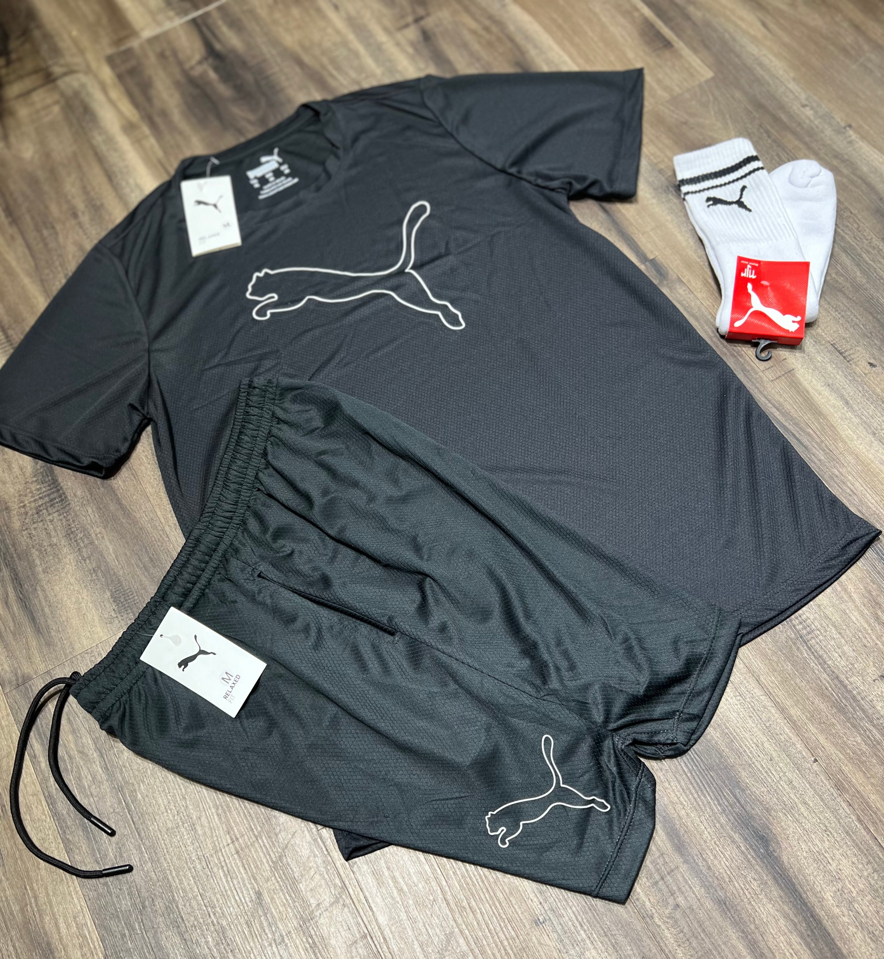Kit Esportivo Masculino Puma – Camiseta, Shorts e Meia Performance Dry Fit