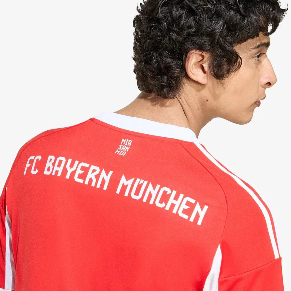 Camisa adidas Bayern de Munique 2025/26 I Torcedor