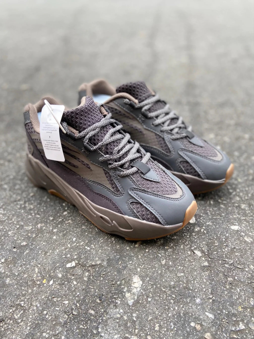 Adidas Yeezy 700 V2 - Geode