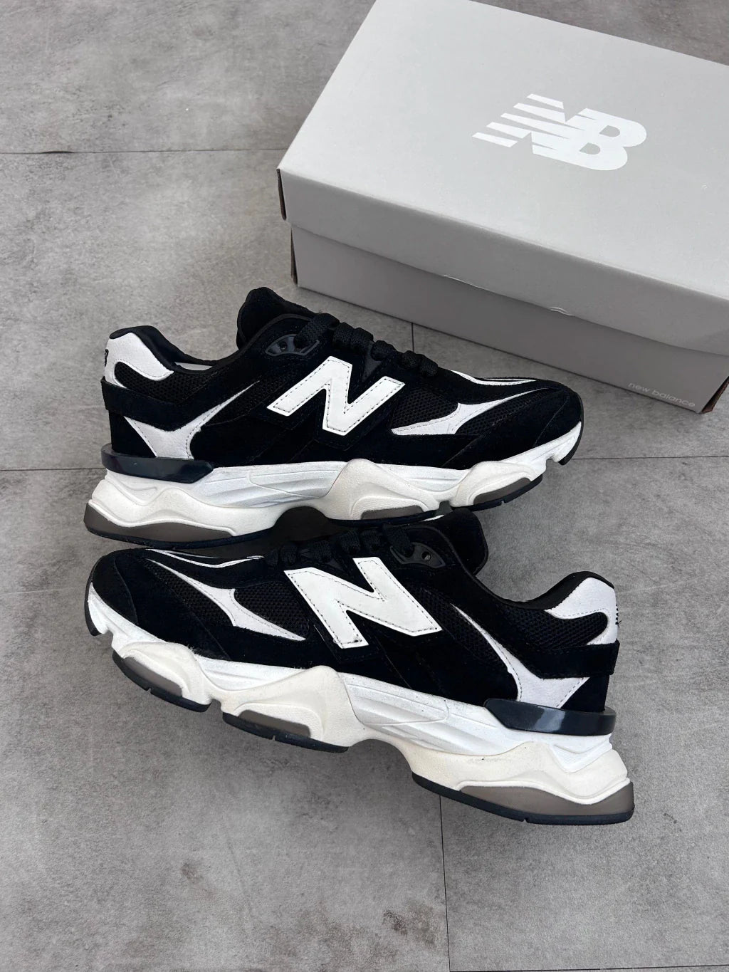 New Balance 9060 - Preto