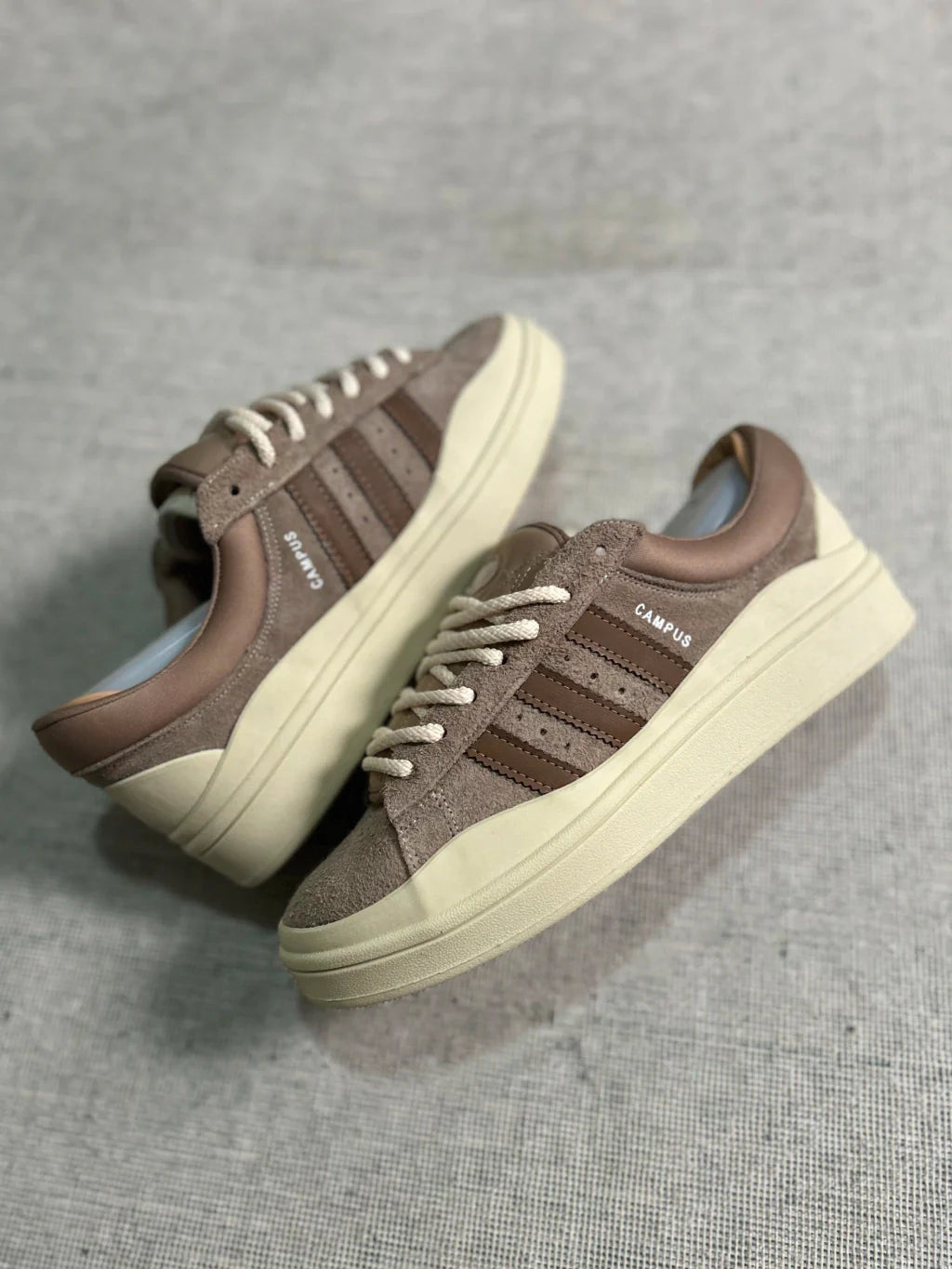 Adidas Bad Bunny x Campus - Marrom