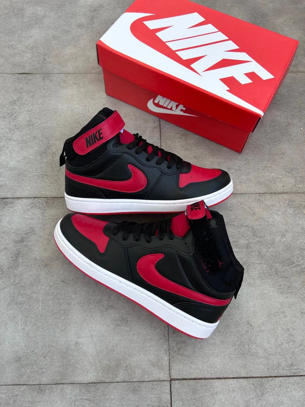 Nike Court Borough Mid 2